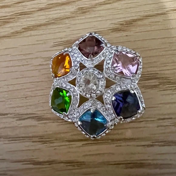 MONET MULTI COLORED RHINESTONE STAR PIN/BROOCH - Picture 3 of 3